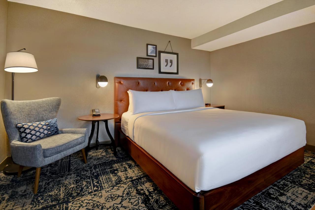Four Points By Sheraton Boston Newton Extérieur photo