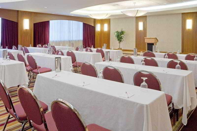Four Points By Sheraton Boston Newton Extérieur photo
