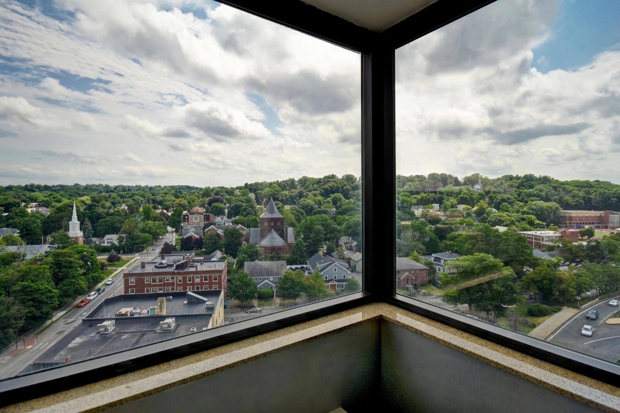 Four Points By Sheraton Boston Newton Extérieur photo