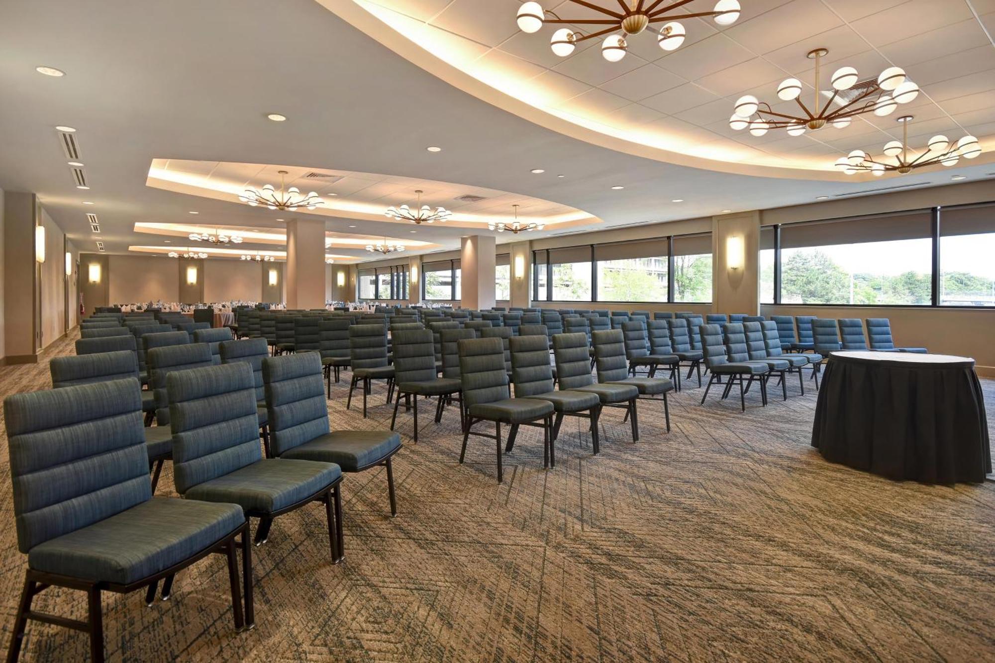 Four Points By Sheraton Boston Newton Extérieur photo