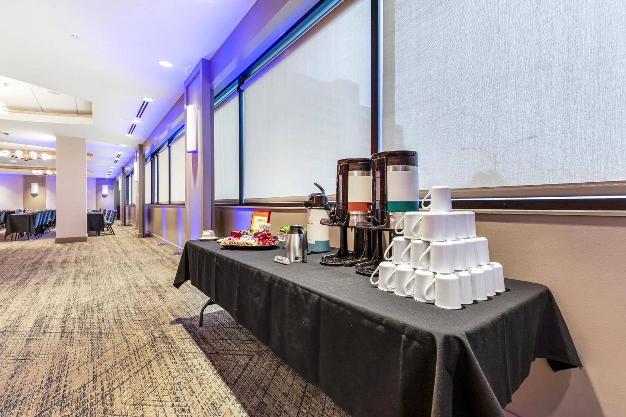 Four Points By Sheraton Boston Newton Extérieur photo