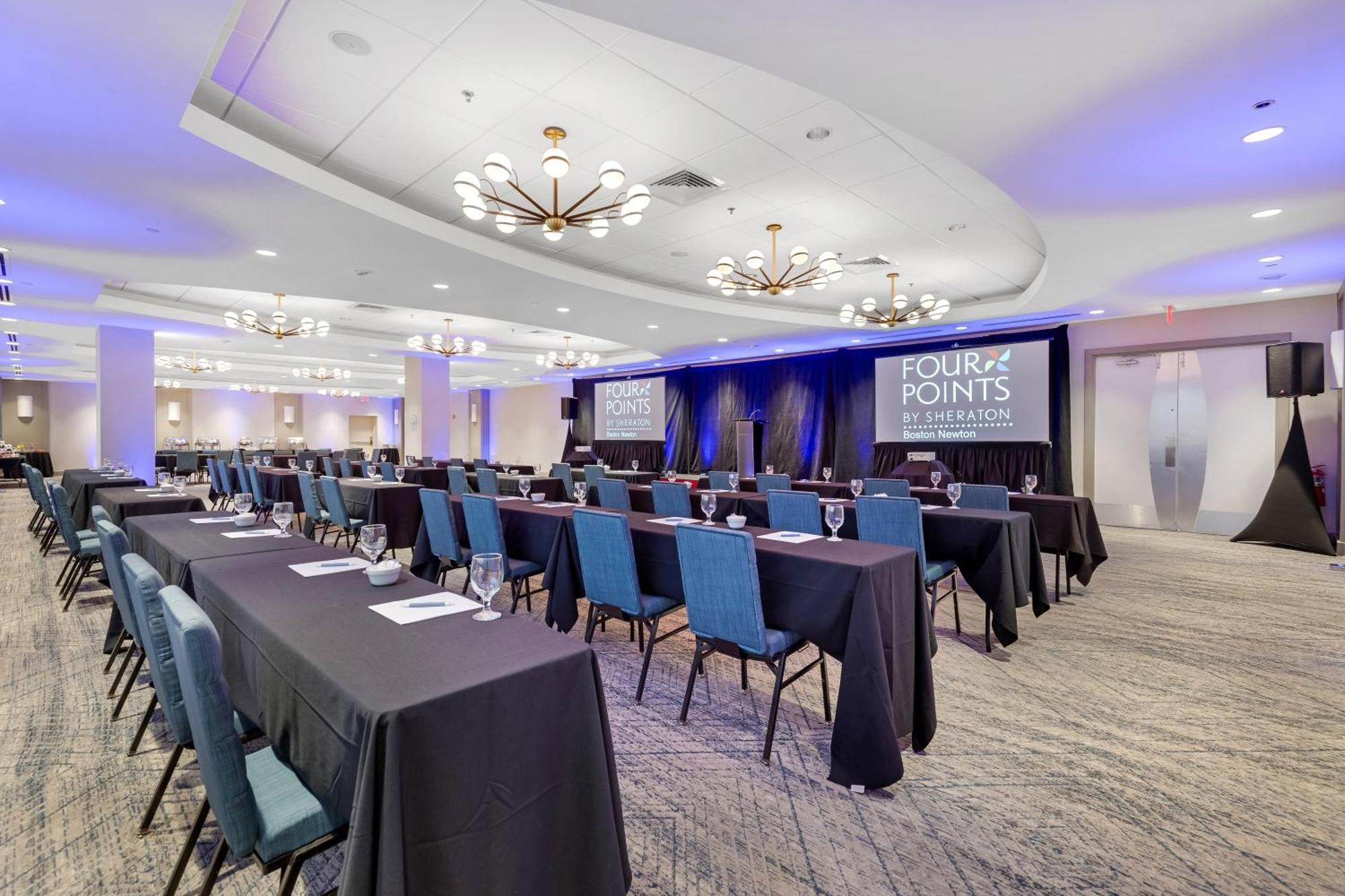 Four Points By Sheraton Boston Newton Extérieur photo
